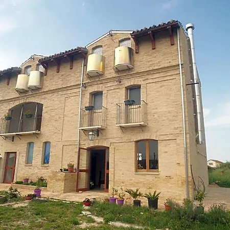 Casale Giordano Bed & Breakfast *